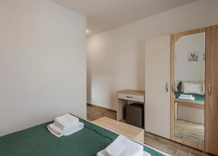 Milutin 1 Вилла